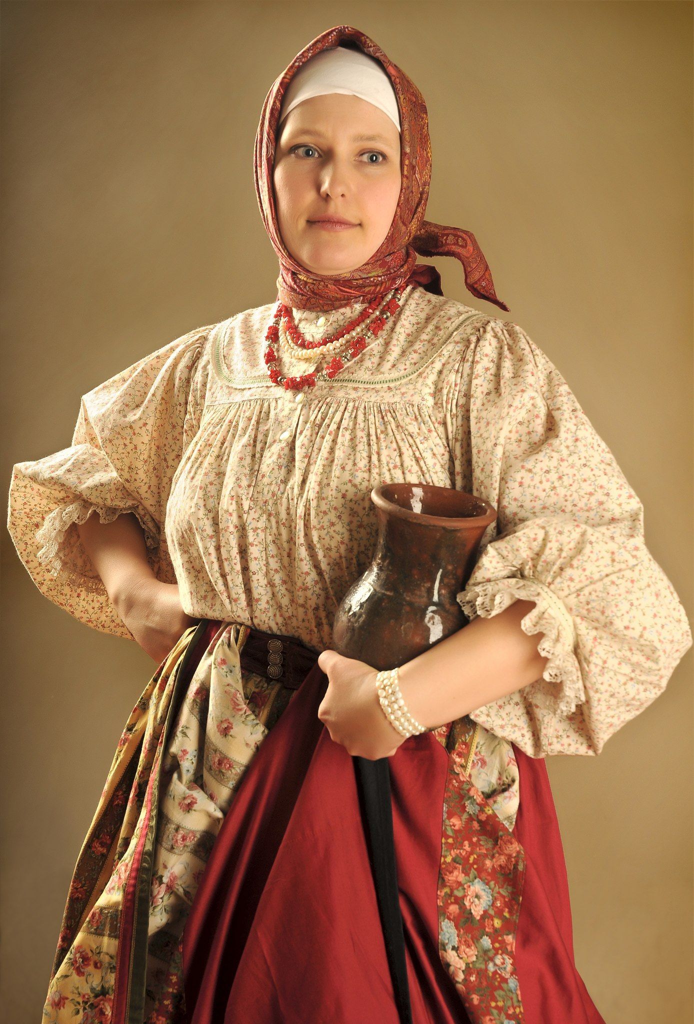 Girls in Slavic costumes in Columbus