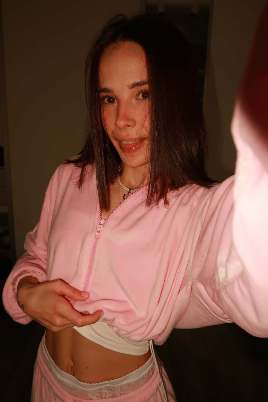 Tina brings the glow — live moments in Columbus